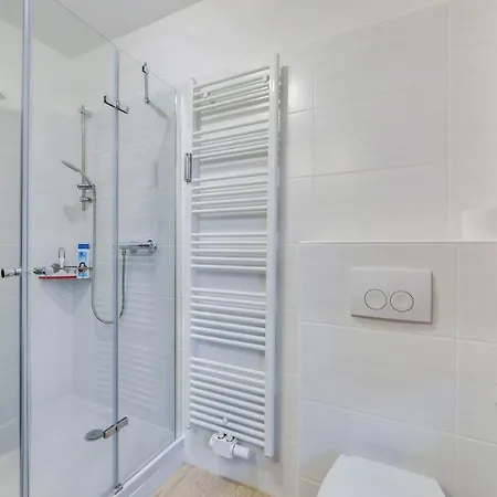 Ried Apartment *